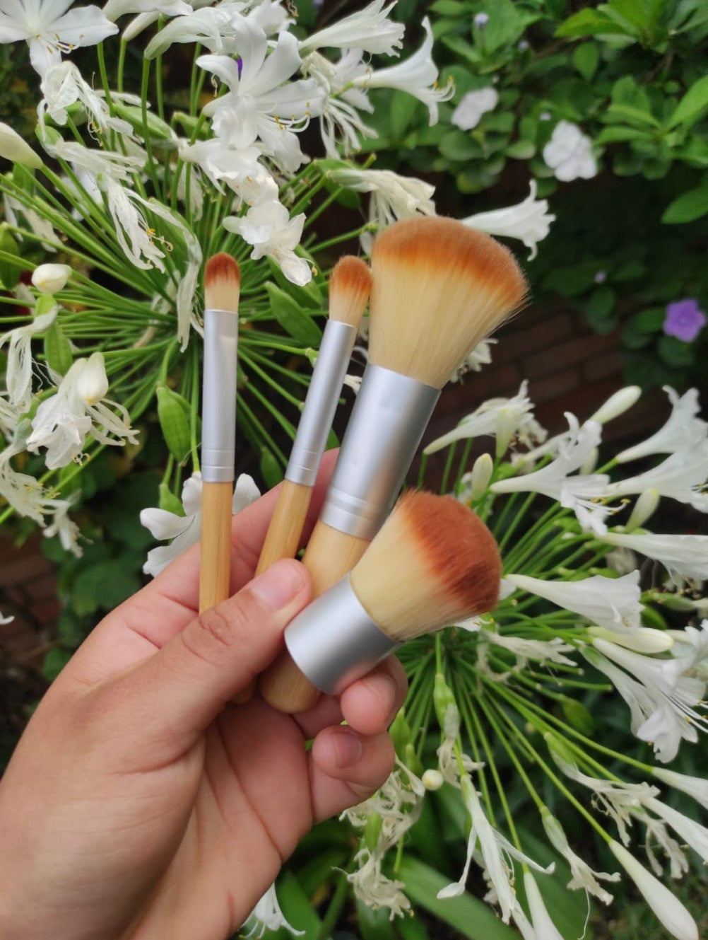 Brochas de maquillaje de bambú