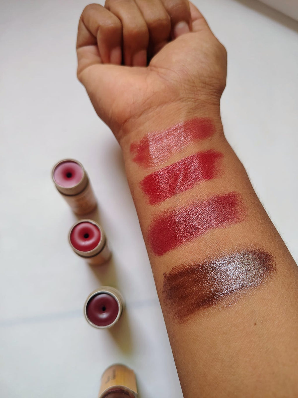 Labial humectante con color